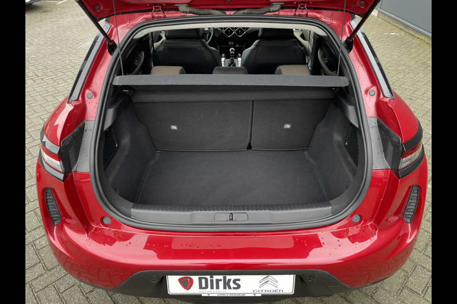 DS Ds 3 Crossback 100pk Performance Line (Camera - Stoelverwarming - Automatische Airco - Navigatie - Apple Carplay)