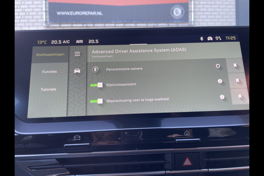 Citroën C5 X 225pk Hybrid Shine Pack (Elektrisch Schuifdak - Leder incl verwarming/geheugen - HiFi - Elektrische Klep - 360gr Camera - Adapti