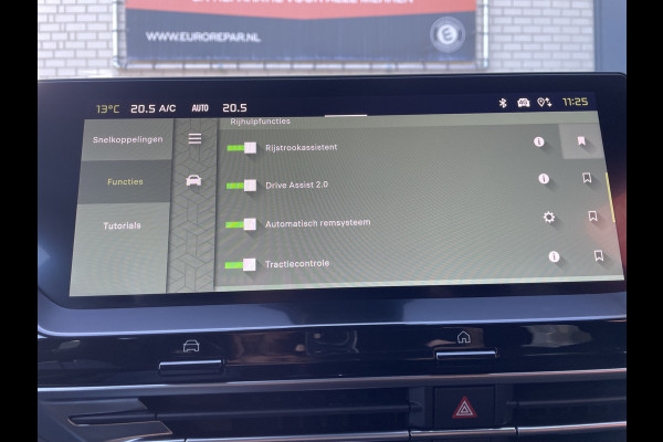 Citroën C5 X 225pk Hybrid Shine Pack (Elektrisch Schuifdak - Leder incl verwarming/geheugen - HiFi - Elektrische Klep - 360gr Camera - Adapti