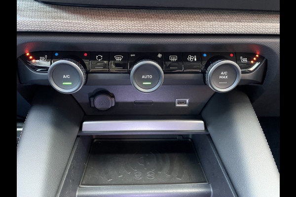 Citroën C5 X 225pk Hybrid Shine Pack (Elektrisch Schuifdak - Leder incl verwarming/geheugen - HiFi - Elektrische Klep - 360gr Camera - Adapti