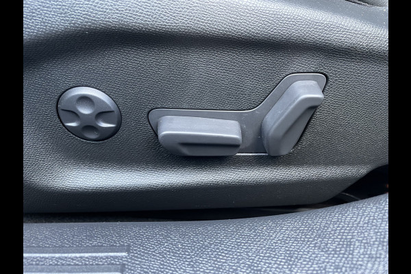 Citroën C5 X 225pk Hybrid Shine Pack (Elektrisch Schuifdak - Leder incl verwarming/geheugen - HiFi - Elektrische Klep - 360gr Camera - Adapti