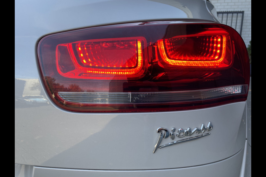 Citroën C4 Picasso 130pk Feel (Trekhaak - Elektrische klep - Keyless Entry - Camera - Apple Carplay - Automatische Airco - Navigatie)