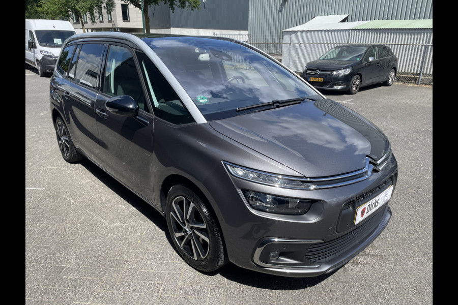 Citroën Grand C4 Spacetourer 130pk Shine (Camera - Keyless Entry - Parkeersensoren V+A - Dodehoek detectie - Automatisch Parkeren - Navigatie - Apple Carplay