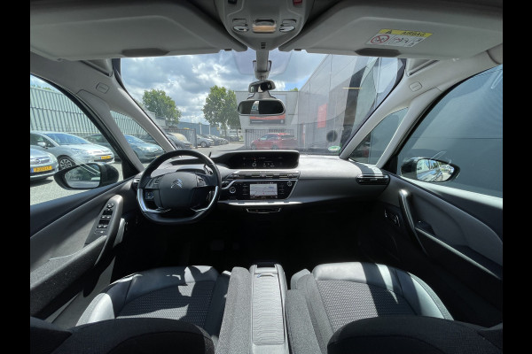 Citroën Grand C4 Spacetourer 130pk Shine (Camera - Keyless Entry - Parkeersensoren V+A - Dodehoek detectie - Automatisch Parkeren - Navigatie - Apple Carplay