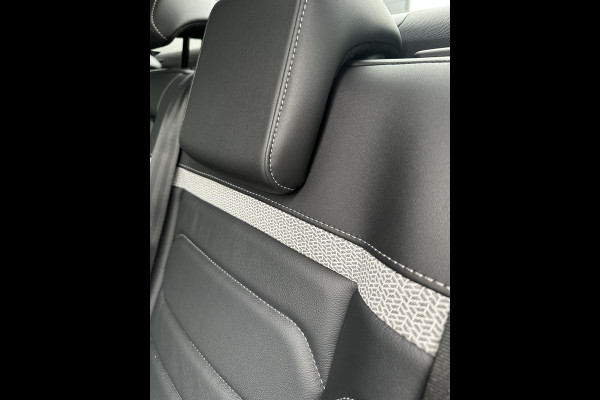 Citroën Ë-C4 X Shine Pack (Elektrisch Schuifdak - Leder - Camera - Parkeersensoren V+A - Stoelverwarming)