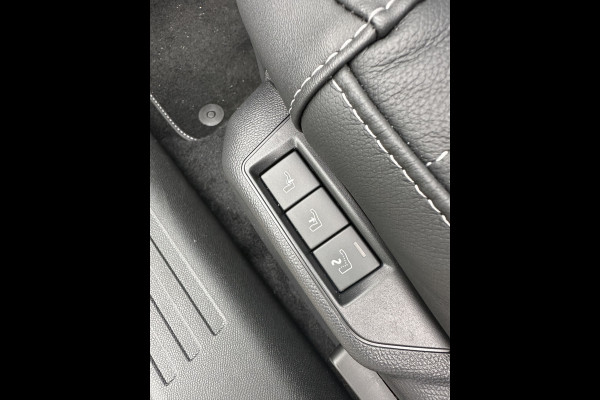 Citroën Ë-C4 X Shine Pack (Elektrisch Schuifdak - Leder - Camera - Parkeersensoren V+A - Stoelverwarming)