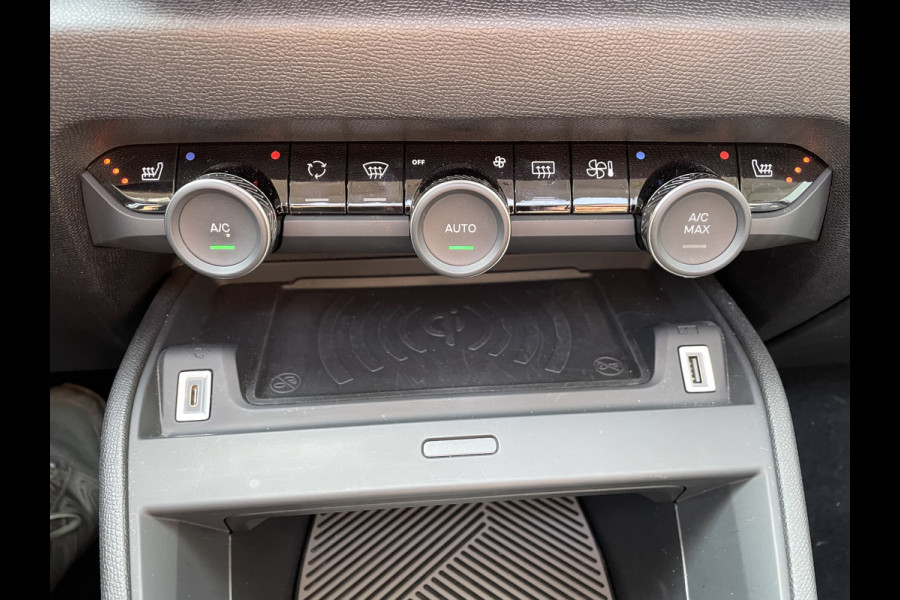 Citroën Ë-C4 X Shine Pack (Elektrisch Schuifdak - Leder - Camera - Parkeersensoren V+A - Stoelverwarming)