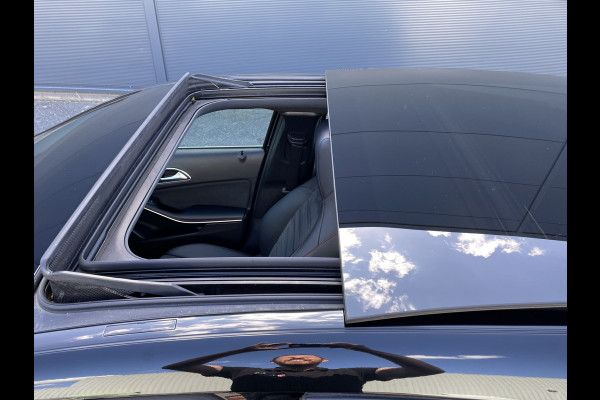 Mercedes-Benz A-Klasse 160 Ambition (Elektrisch Schuifdak - LED koplampen - AMG pakket - Navigatie - Parkeersensoren V+A - Airco - Sportstoelen)