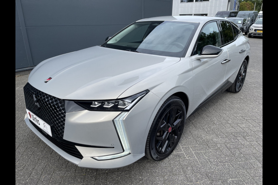 DS DS 4 130pk Performance Line+ (Camera - Keyless Entry - Adaptieve Cruise Controle - Automatische Airco - Navigatie - Apple Carplay - D