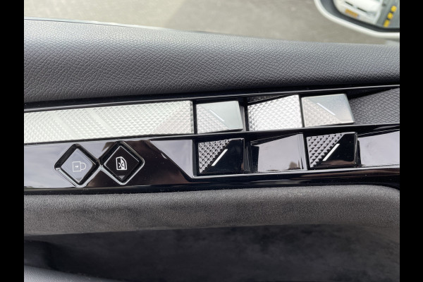 DS DS 4 130pk Performance Line+ (Camera - Keyless Entry - Adaptieve Cruise Controle - Automatische Airco - Navigatie - Apple Carplay - D