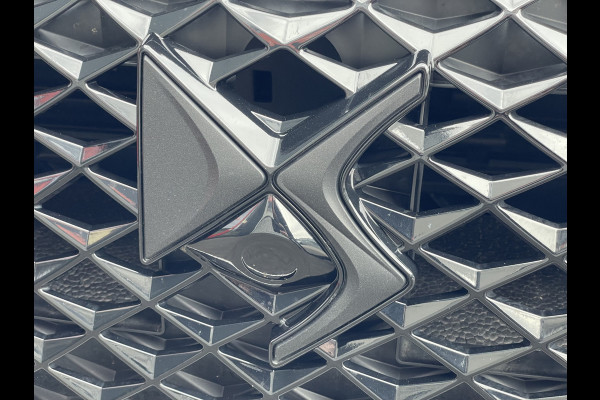 DS DS 4 130pk Performance Line+ (Camera - Keyless Entry - Adaptieve Cruise Controle - Automatische Airco - Navigatie - Apple Carplay - D