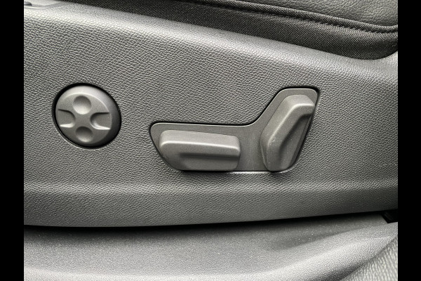 DS Ds 7 Crossback 225pk E-Tense Rivoli (Elektrisch Schuifdak - Trekhaak - Elektrische Klep - Leder incl geheugen - Camera - DS LED)