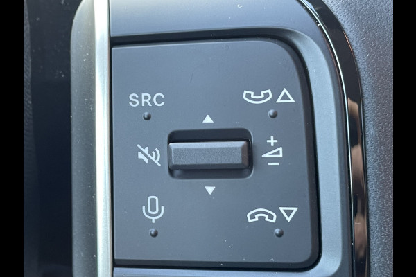 Citroën C3 Aircross 100pk Pack Plus (Camera - Navigatie via APP - Automatische Airco - LED - Apple Carplay - Parkeersensoren - Two tone)