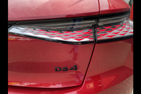 DS DS 4 225pk E-Tense Performance Line+ (Trekhaak - NightVision - Focal Electra - 20" - 360gr Camera - Two Tone - Elektrische Klep -  Ad