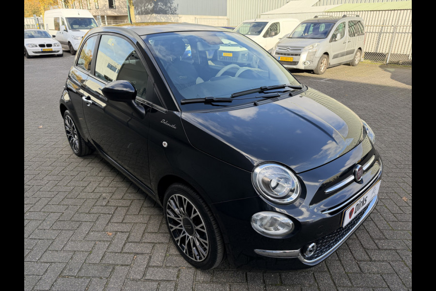Fiat 500 70pk Hybrid Dolcevita (Automatische Airco - Navigatie - 16" velgen - Panoramadak - Apple Carplay - Parkeersensoren - Leder/stof)