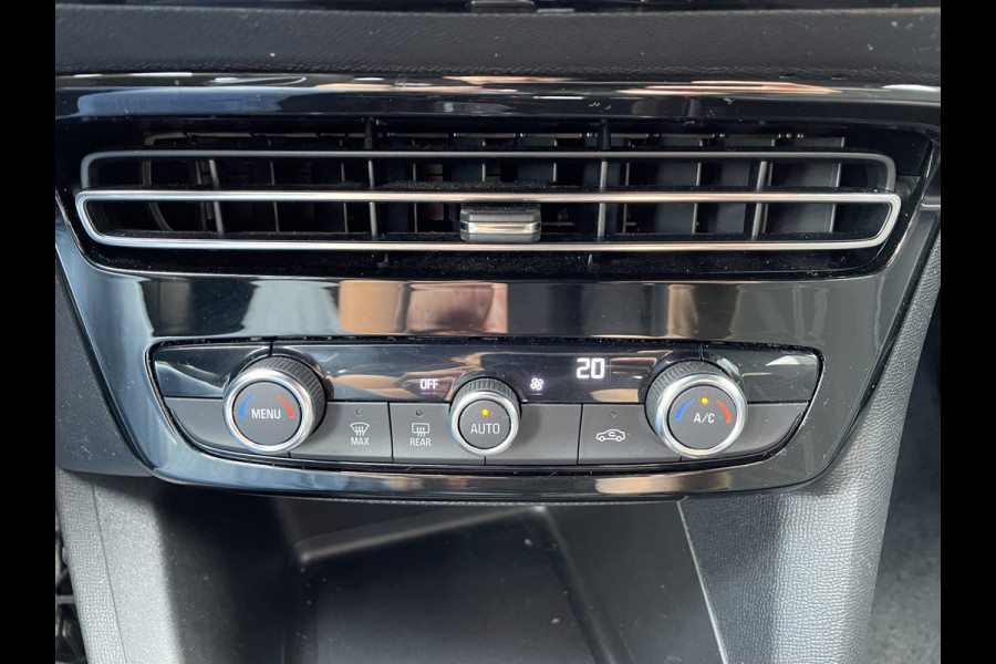 Opel Mokka 130pk Ultimate (Camera - Keyless Entry - Parkeersensoren V+A - Navigatie - LED - Automatische Airco - Apple Carplay -Adaptieve C