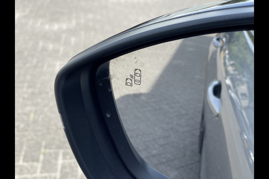 Opel Mokka 130pk Ultimate (Camera - Keyless Entry - Parkeersensoren V+A - Navigatie - LED - Automatische Airco - Apple Carplay -Adaptieve C