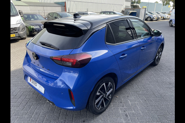 Opel Corsa 130pk GS (Panoramadak - Camera - Keyless Entry - Stoel-/-stuurverwarming - Parkeersensoren V+A - LED - Automatische Airco - Navi