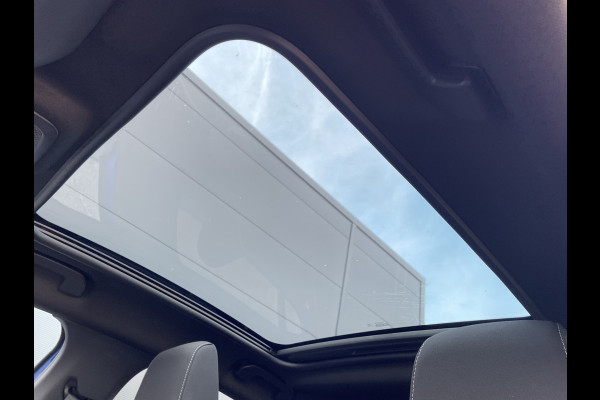 Opel Corsa 130pk GS (Panoramadak - Camera - Keyless Entry - Stoel-/-stuurverwarming - Parkeersensoren V+A - LED - Automatische Airco - Navi