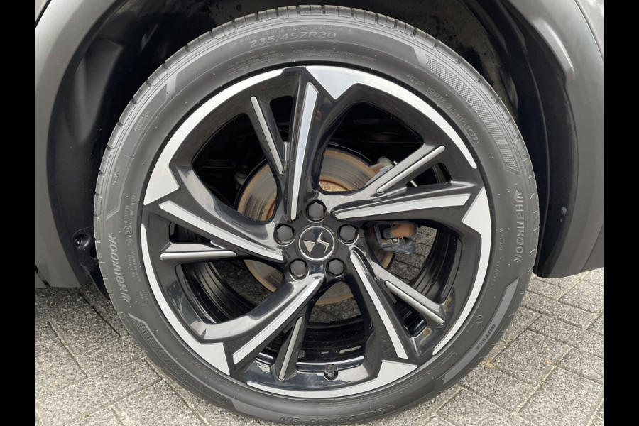 DS Ds 7 Crossback 300pk 4x4 Louvre (Elektrisch Schuifdak - Leder incl verwarming/koeling/massage/geheugen - Elektrische Klep - Camera - Keyless En