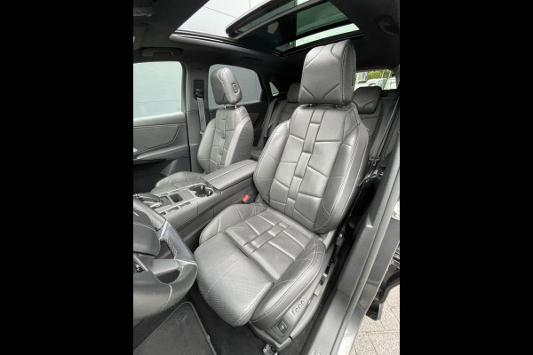 DS Ds 7 Crossback 300pk 4x4 Louvre (Elektrisch Schuifdak - Leder incl verwarming/koeling/massage/geheugen - Elektrische Klep - Camera - Keyless En