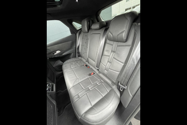 DS Ds 7 Crossback 300pk 4x4 Louvre (Elektrisch Schuifdak - Leder incl verwarming/koeling/massage/geheugen - Elektrische Klep - Camera - Keyless En