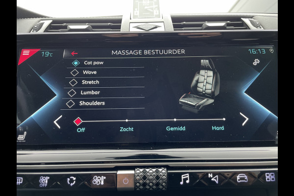 DS Ds 7 Crossback 300pk 4x4 Louvre (Elektrisch Schuifdak - Leder incl verwarming/koeling/massage/geheugen - Elektrische Klep - Camera - Keyless En