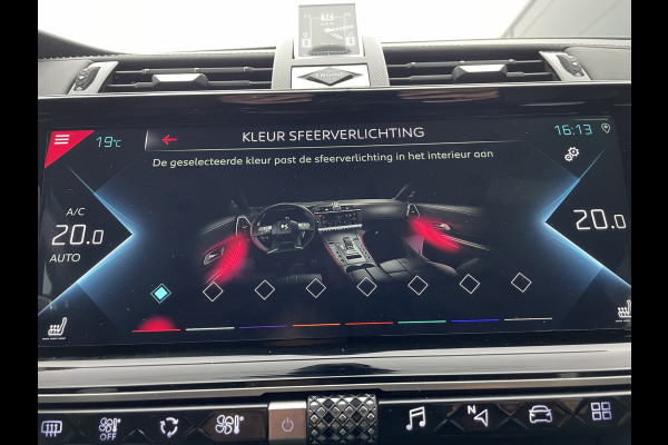 DS Ds 7 Crossback 300pk 4x4 Louvre (Elektrisch Schuifdak - Leder incl verwarming/koeling/massage/geheugen - Elektrische Klep - Camera - Keyless En