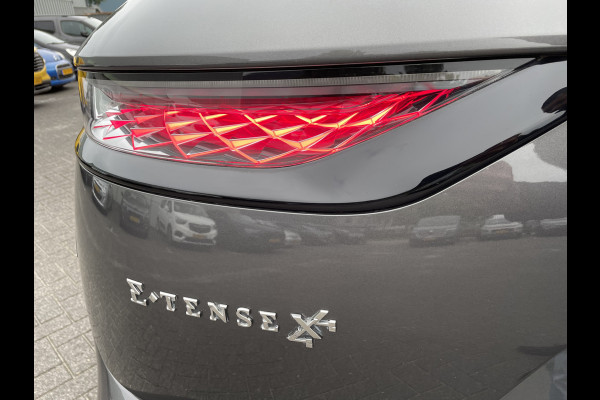 DS Ds 7 Crossback 300pk 4x4 Louvre (Elektrisch Schuifdak - Leder incl verwarming/koeling/massage/geheugen - Elektrische Klep - Camera - Keyless En