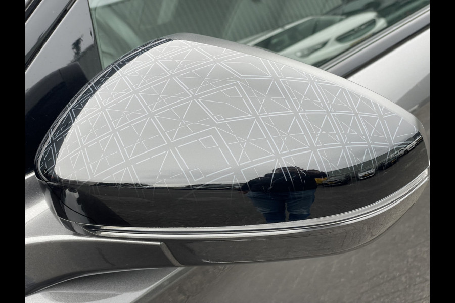 DS Ds 7 Crossback 300pk 4x4 Louvre (Elektrisch Schuifdak - Leder incl verwarming/koeling/massage/geheugen - Elektrische Klep - Camera - Keyless En