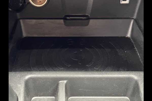 DS Ds 7 Crossback 300pk 4x4 Louvre (Elektrisch Schuifdak - Leder incl verwarming/koeling/massage/geheugen - Elektrische Klep - Camera - Keyless En