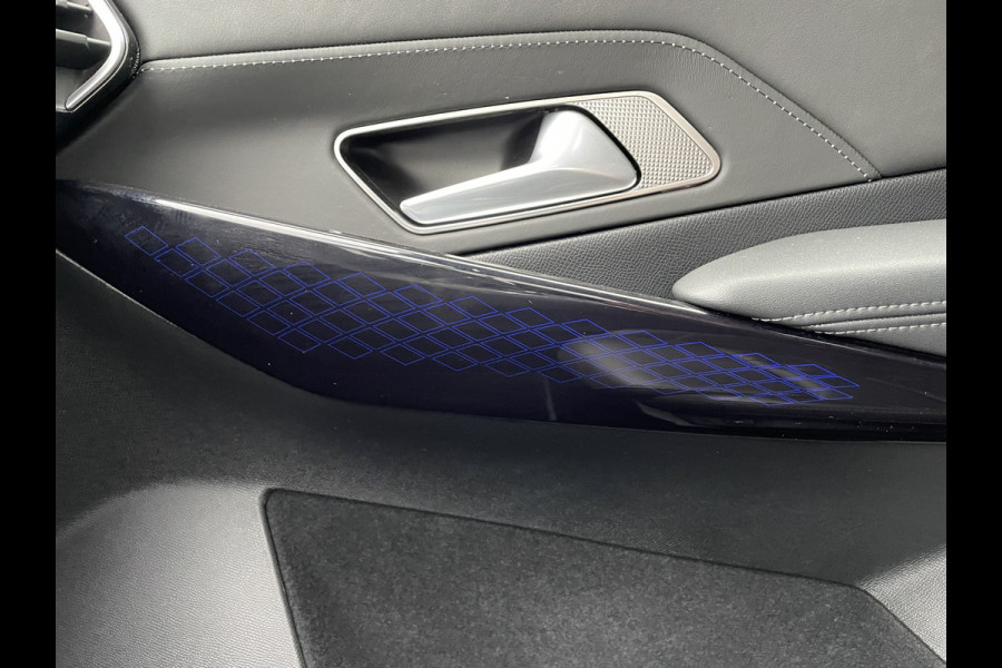 DS Ds 7 Crossback 300pk 4x4 Louvre (Elektrisch Schuifdak - Leder incl verwarming/koeling/massage/geheugen - Elektrische Klep - Camera - Keyless En