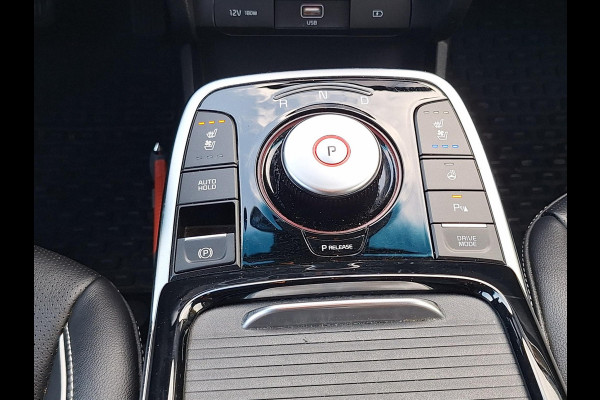 Kia e-Niro ExecutiveLine 64 kWh | Trekhaak | Leder | Memory-Seat | Blindspot | Stoelverwarming & Ventilatie | occasion