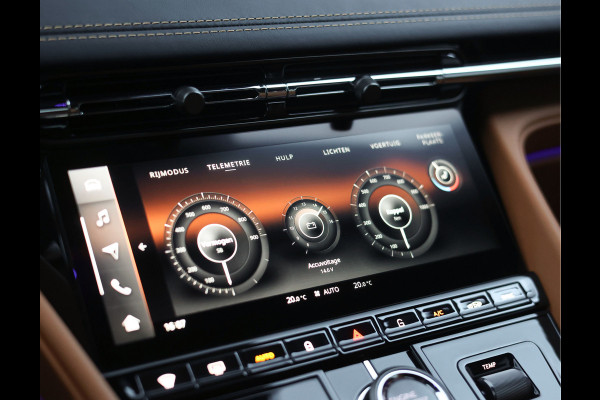 Aston Martin DB12 Volante 4.0 V8 | Green over tan - B&W