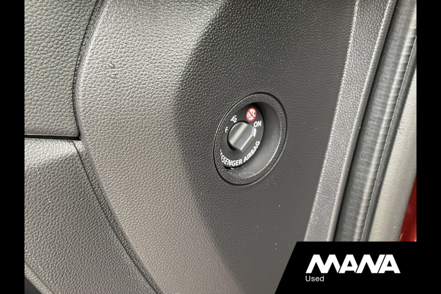 Renault Trafic 2.0 Blue dCi 170 T30 L2H1 Extra LM velgen Trekhaak Camera Cruise Lederen bekleding