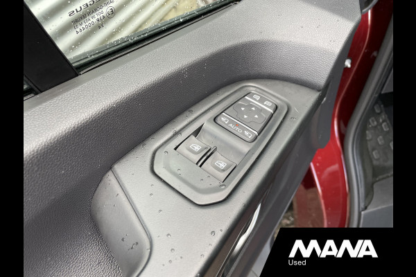 Renault Trafic 2.0 Blue dCi 170 T30 L2H1 Extra LM velgen Trekhaak Camera Cruise Lederen bekleding