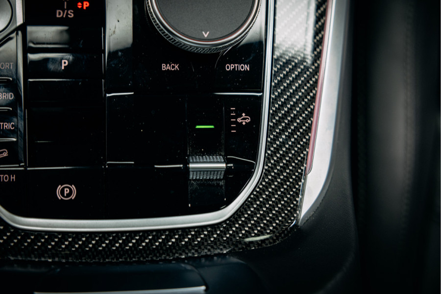 BMW X5 xDrive50e | Vossen | Carbon | Luchtvering | M-Performance | Trekhaak |