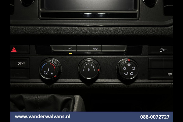 Volkswagen Crafter 2.0 TDI L3H2 L2H1 Euro6 Airco | Camera | Apple Carplay | Android Auto | Trekhaak Bijrijdersbank