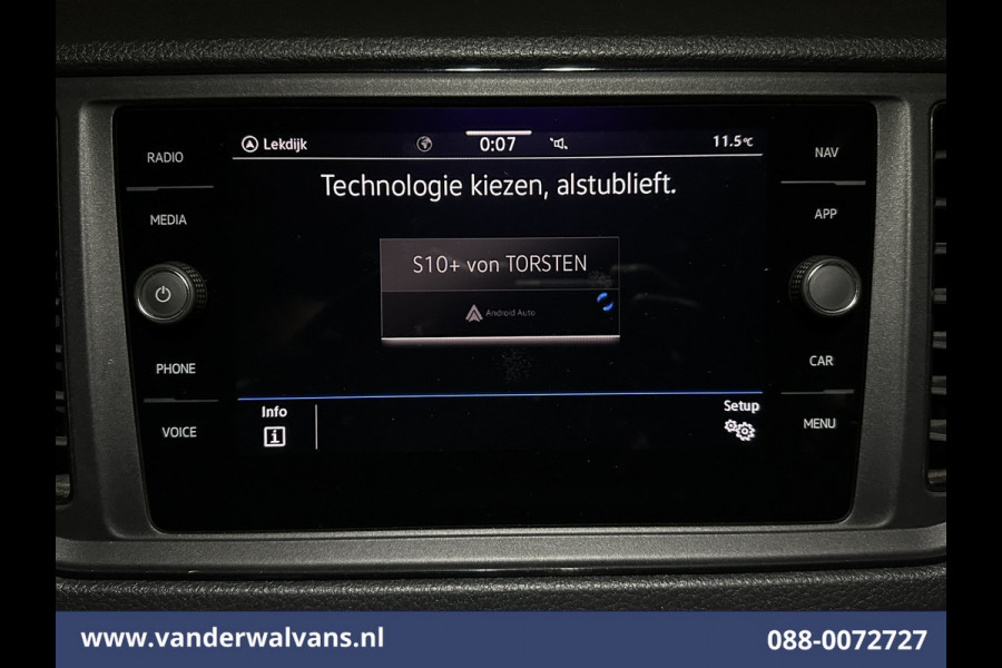 Volkswagen Crafter 2.0 TDI 140pk L3H2 (oude L2H1) Euro6 # Airco | Navigatie | Apple Carplay | Android auto parkeersensoren, 3000kg trekvermogen