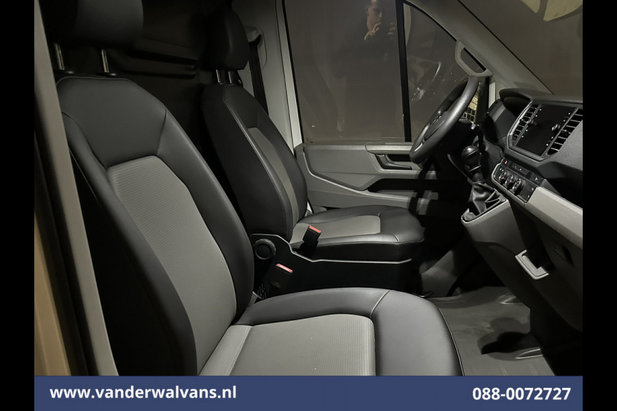 Volkswagen Crafter 2.0 TDI 140pk L3H2 (oude L2H1) Euro6 # Airco | Navigatie | Apple Carplay | Android auto parkeersensoren, 3000kg trekvermogen