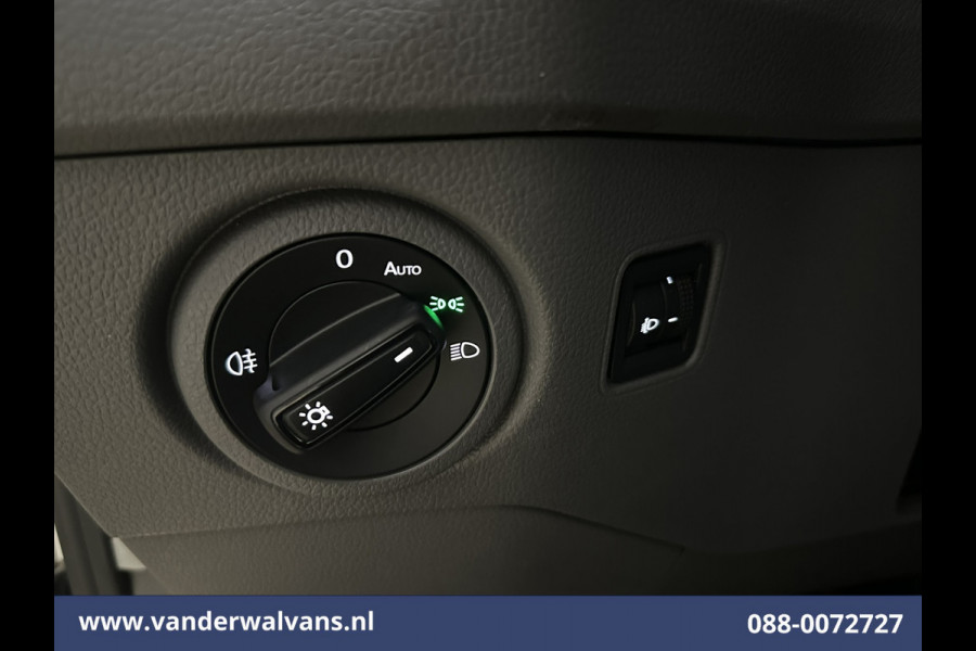 Volkswagen Crafter 2.0 TDI 140pk L3H2 (oude L2H1) Euro6 # Airco | Navigatie | Apple Carplay | Android auto parkeersensoren, 3000kg trekvermogen