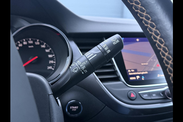 Opel Crossland X 1.2 Turbo Innovation 2e Eigenaar,110pk,Camera,Navi,Dealer Onderhouden,Head-Up,Stoelverw,Stuurverw,N.A.P,Pdc V+A,Lm velgen,Distributie recent vv,Apk tot 04-2026