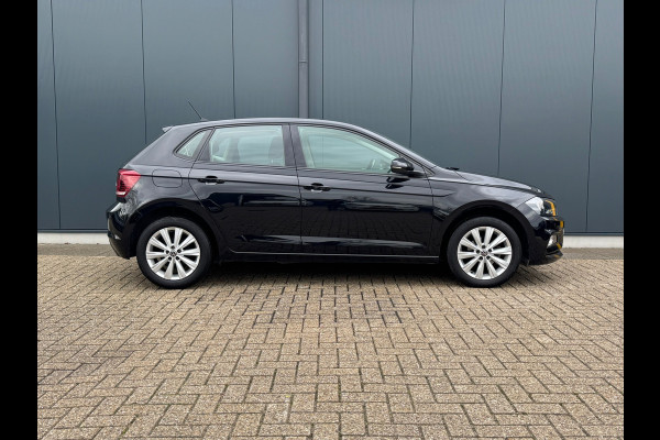 Volkswagen Polo 1.0 TSI Comfortline * Virtual Cockpit * Parkeersensoren * Climate Control * Navigatie *