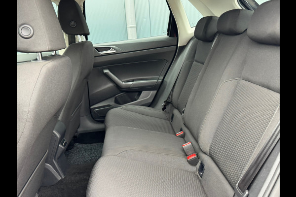 Volkswagen Polo 1.0 TSI Comfortline * Virtual Cockpit * Parkeersensoren * Climate Control * Navigatie *