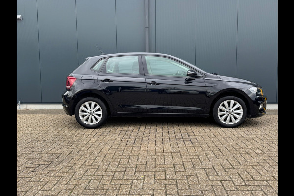 Volkswagen Polo 1.0 TSI Comfortline * Virtual Cockpit * Parkeersensoren * Climate Control * Navigatie *