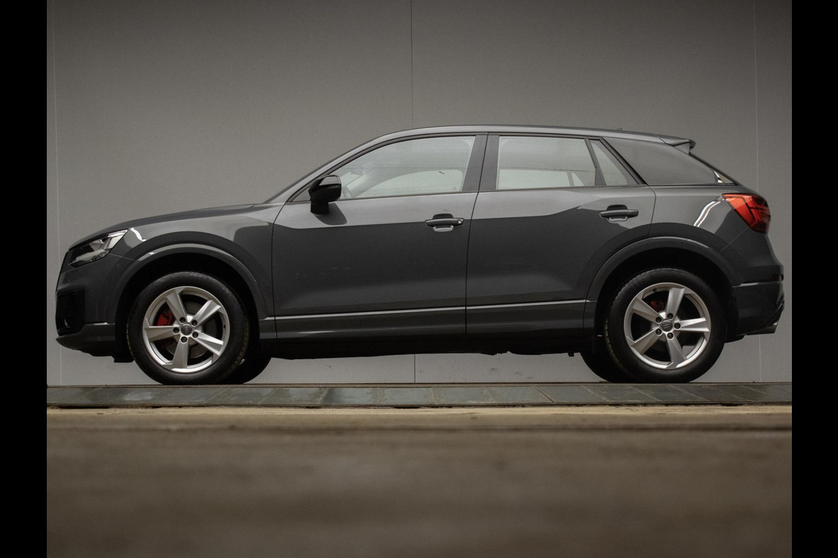 Audi Q2 35 TFSI S-Line (NAVI,LED,CAMERA,SPORTSTOELEN,SPORTSTOELEN,CLIMATE,CRUISE,PDC,GETINT,NETTESTAAT)