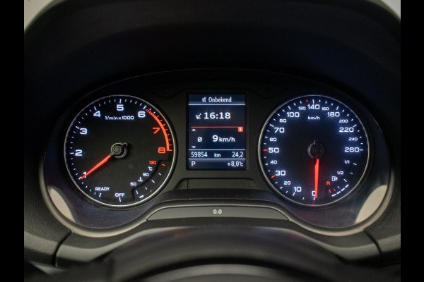 Audi Q2 35 TFSI S-Line (NAVI,LED,CAMERA,SPORTSTOELEN,SPORTSTOELEN,CLIMATE,CRUISE,PDC,GETINT,NETTESTAAT)