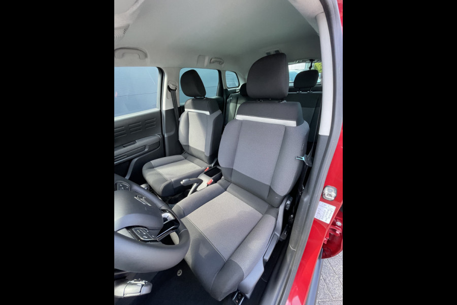 Citroën C3 Aircross 110pk Max (Camera - Keyless Entry - 17"incl 4S - Grip Controle - Apple Carplay - Navigatie - Automatische Airco)