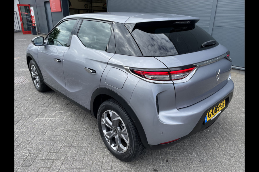 DS Ds 3 Crossback 100pk Business (Naviatie - Automatische Airco - 17" incl 4S - Apple Carplay - Parkeersensoren)