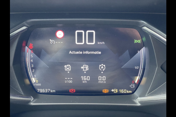 DS Ds 3 Crossback 100pk Business (Naviatie - Automatische Airco - 17" incl 4S - Apple Carplay - Parkeersensoren)